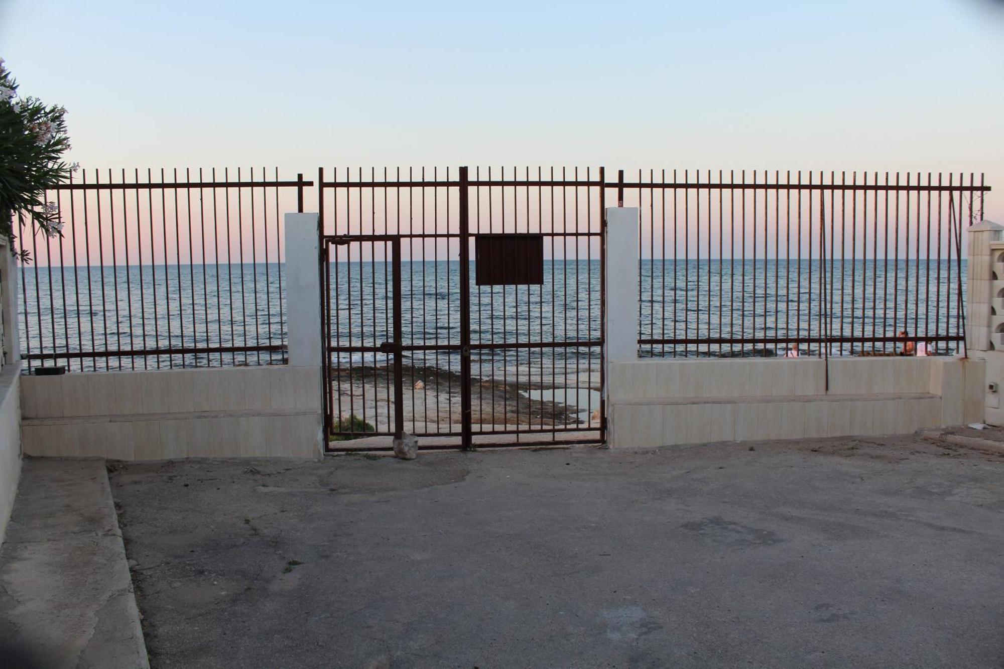 Luca'S House Bed & Breakfast Giovinazzo Exterior photo